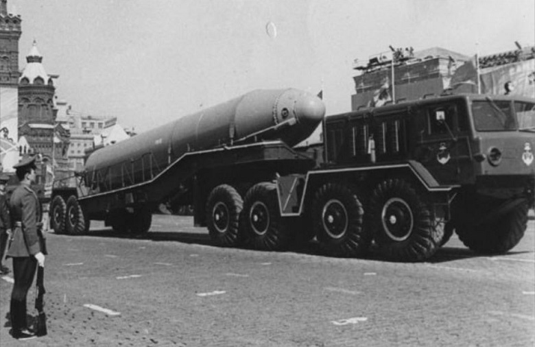 МАЗ-5248